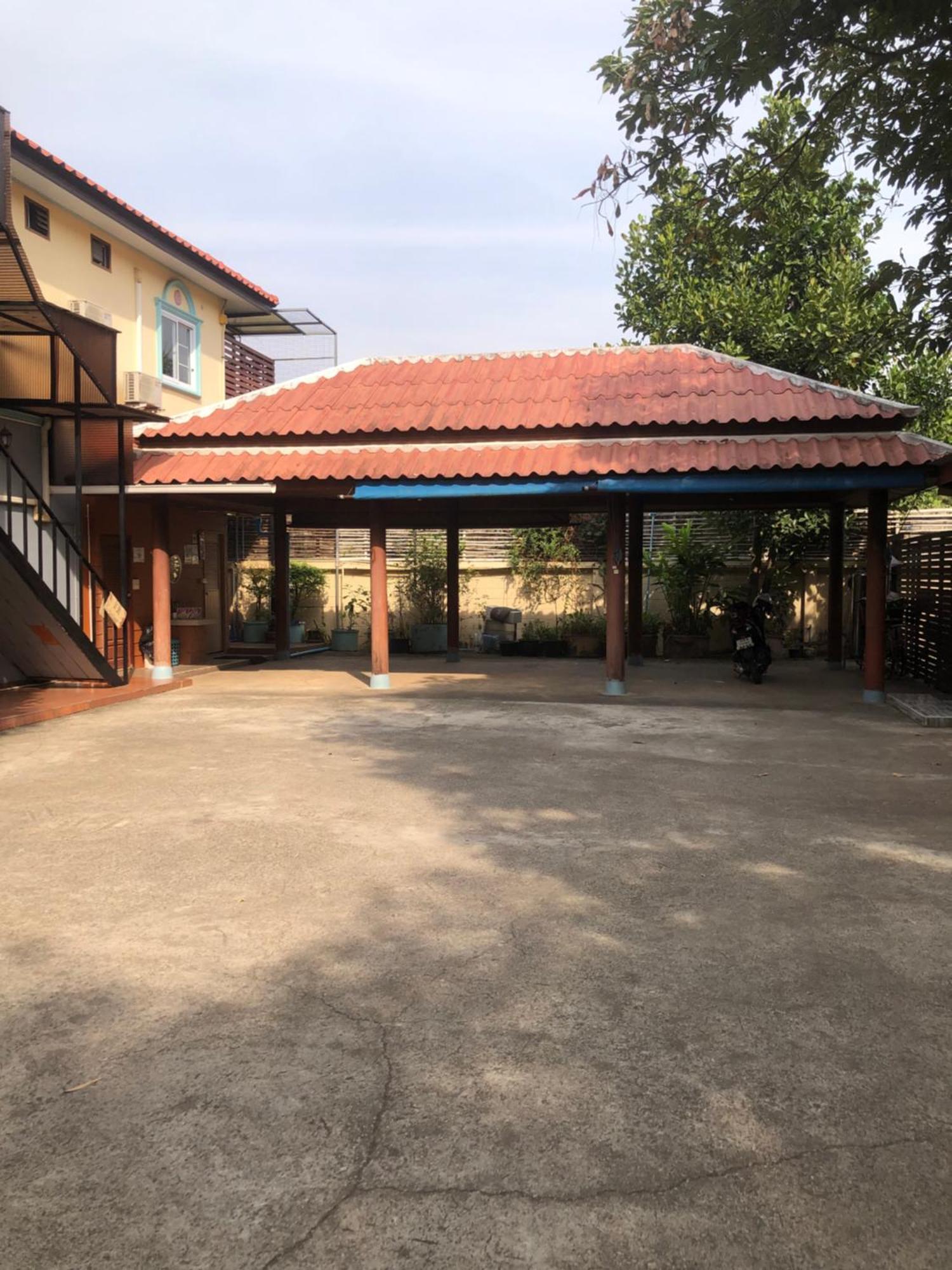 Ruen Thai Ban Rim Nam Kamphaeng Phet Ngoại thất bức ảnh